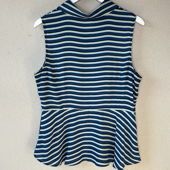 CAbi Floral and Chevron Striped Sleeveless Collard Zipper Front Top 6318 Size L - Picture 7 of 13